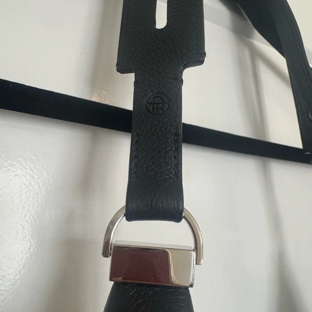 THE ROW Sling Hobo 15 Leather Bag - Picture 5 of 10